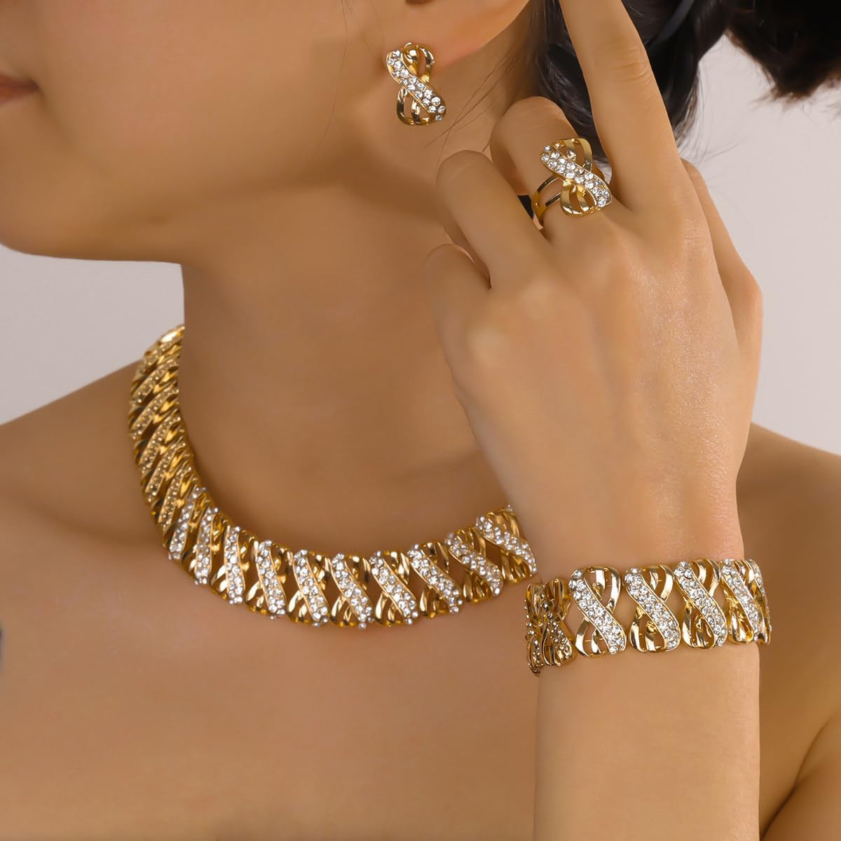 Liffly 18K Gold Tone Crystal Jewelry Set – Necklace, Earrings, Bracelet & Adjustable Ring for Women