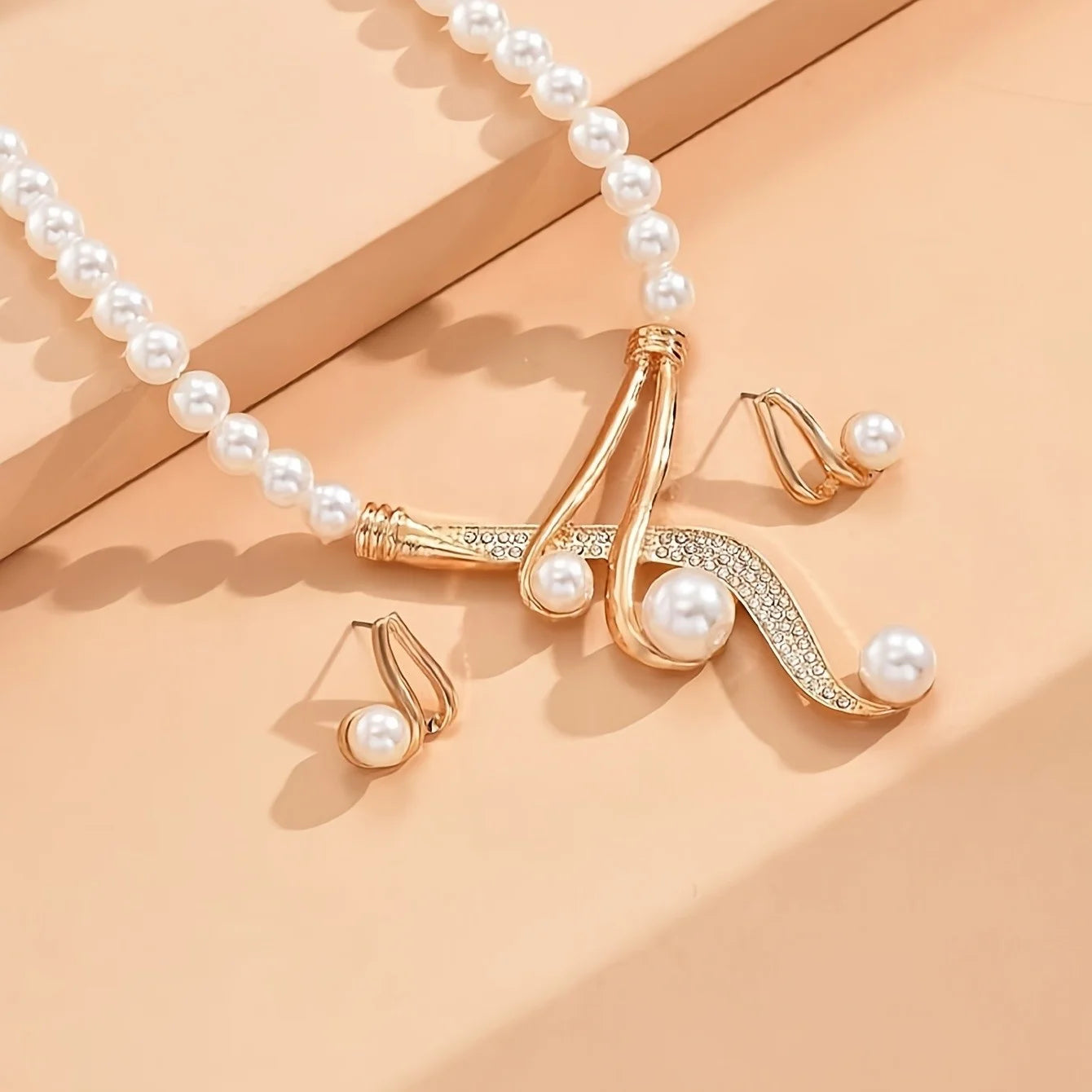 💎 Pearl Necklace & Earrings Set for Women White Cultured Pearl Jewelry Set with Gold Clasp | Elegant Wedding, Prom & Party Jewelry (18" Necklace + 0.67" Earrings)