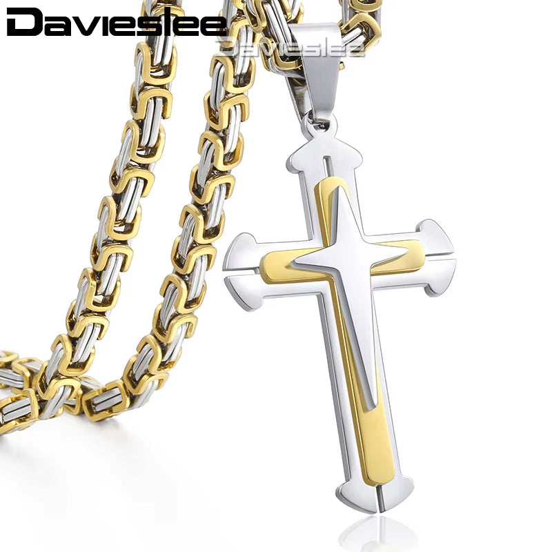 Men’s Cross Pendant Necklace – 3-Layer Knight Cross in Stainless Steel, Gold/Black/Silver – Durable Chain Jewelry (Model DDLKP179)