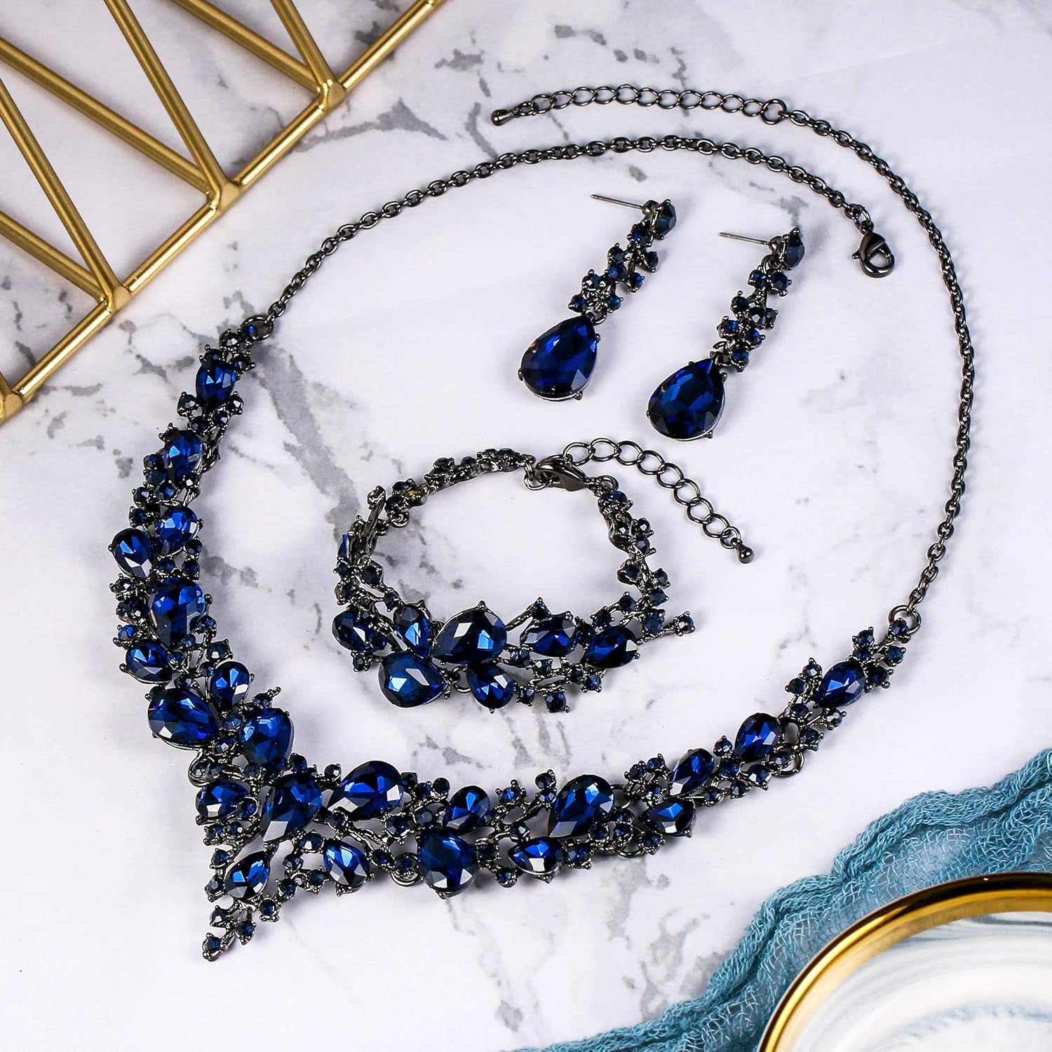 Elegant Austrian Crystal Teardrop Cluster Bridal Jewelry Set – Statement Necklace, Dangle Earrings & Link Bracelet for Women