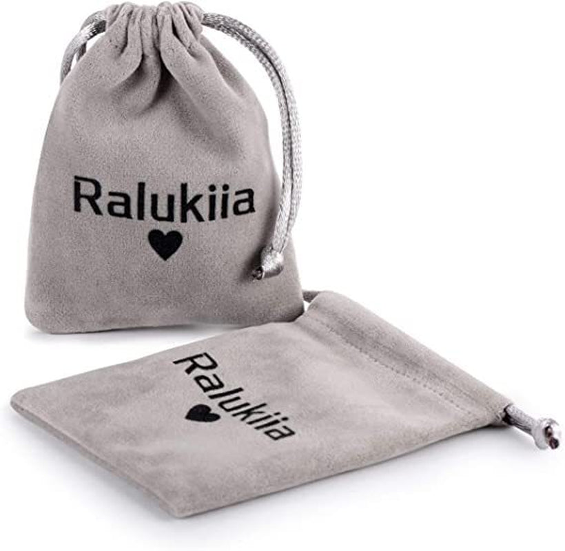 💞 Father and Daughter Heart Matching Necklace Set for 2 – Stainless Steel Pendant Necklace | Daughter to Dad Gift
