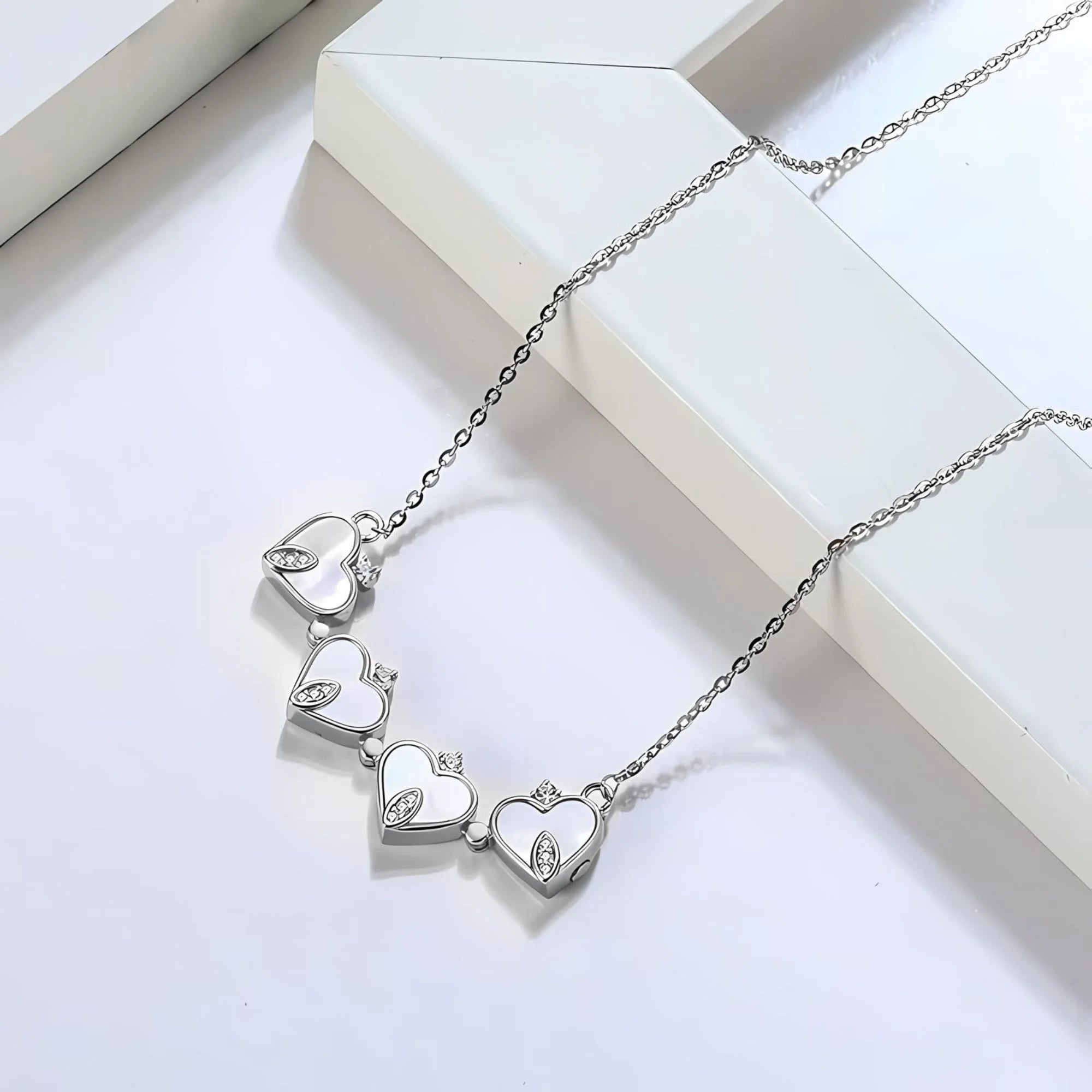 4-Leaf Clover Heart Pendant Necklace for Women – Magnetic 925 Sterling Silver Good Luck Charm Jewelry