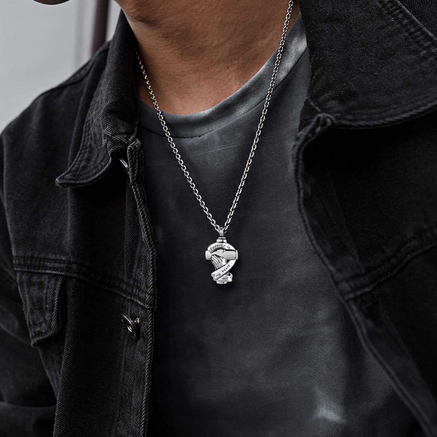🙏 "Forever in My Heart" Praying Hands Urn Necklace – Memorial Ashes Keepsake Pendant