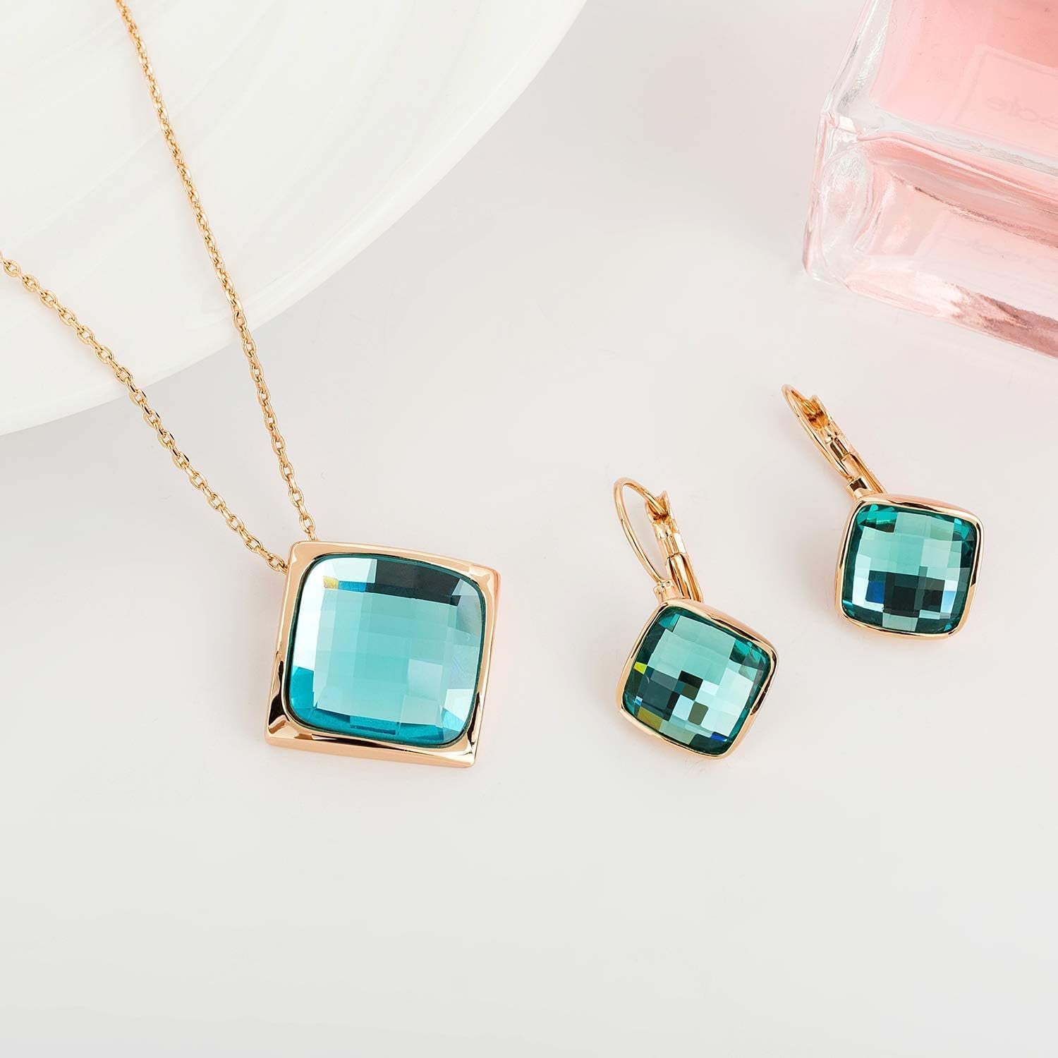 Square Austrian Crystal Necklace & Earrings Set for Women – 18K Gold Plated Hypoallergenic Fashion Jewelry