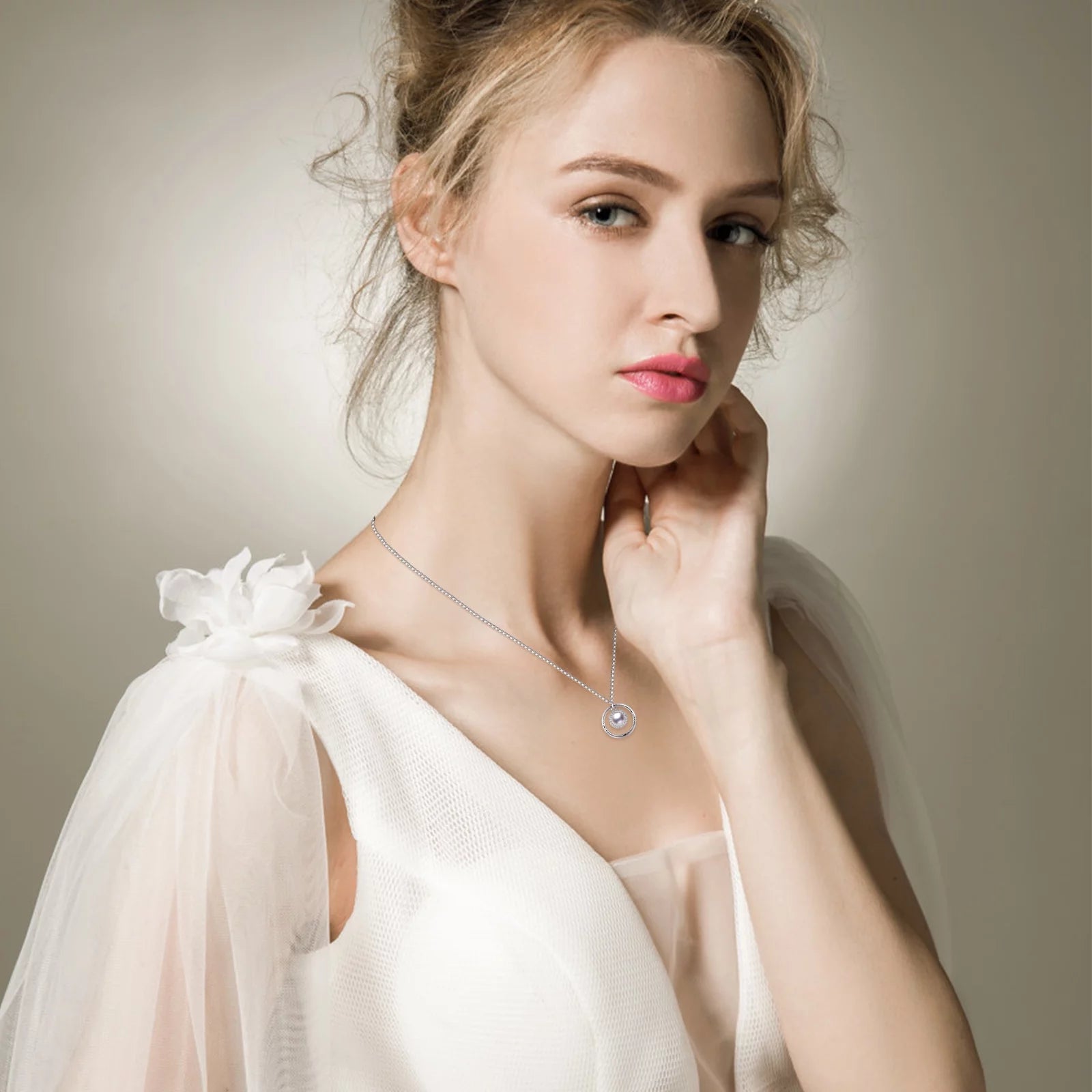 Pearl Necklace for Women – 925 Sterling Silver Pendant Necklace, Elegant Jewelry Gift for Mom, Daughter, Niece – Birthday or Christmas Present