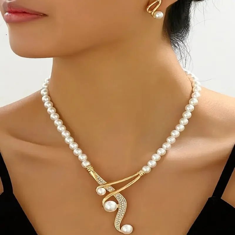 💎 Pearl Necklace &amp; Earrings Set for Women White Cultured Pearl Jewelry Set with Gold Clasp | Elegant Wedding, Prom &amp; Party Jewelry (18&quot; Necklace + 0.67&quot; Earrings)