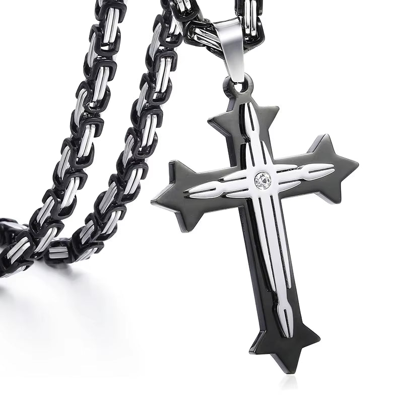 Men’s Cross Pendant Necklace – 3-Layer Knight Cross in Stainless Steel, Gold/Black/Silver – Durable Chain Jewelry (Model DDLKP179)