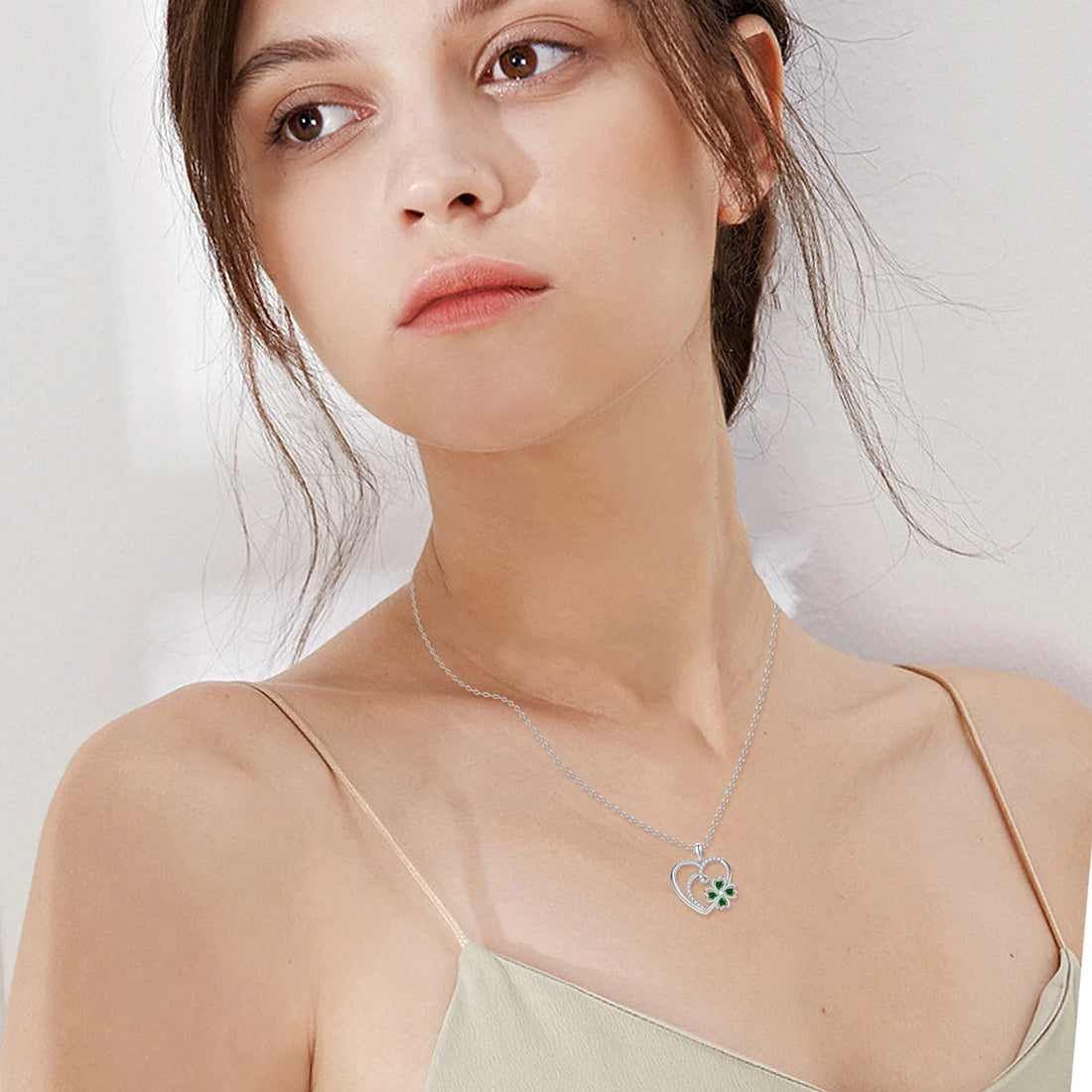 925 Sterling Silver Heart Necklace for Women – 4 Leaf Clover Pendant Jewelry Gift for Mom, Daughter, or Wife – Mother’s Day, Birthday, or Anniversary
