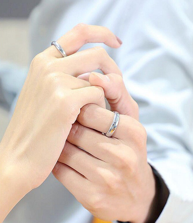 4MM Silver/Gold Plated Stainless Steel Wedding Band Ring – Unisex Sizes 3-13