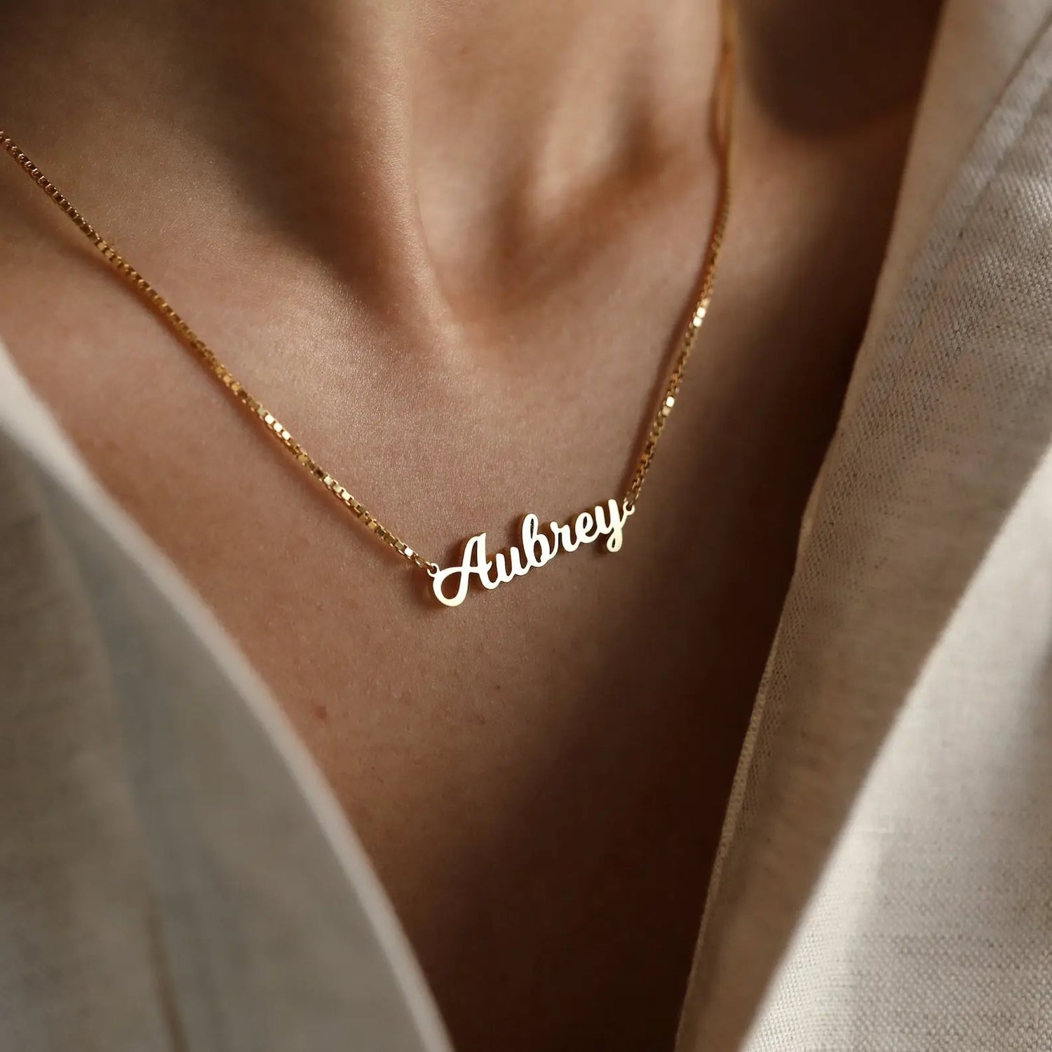 Name Necklace – Custom Personalized Name Pendant | Elegant &amp; Meaningful Jewelry Gift for Women