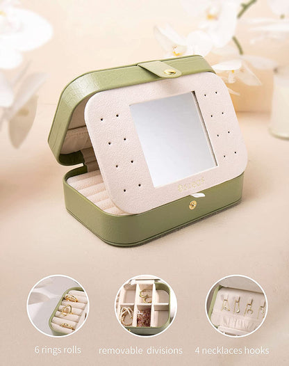 Travel Jewelry Box – Portable Crocodile Avocado Green Case for Women, Large Capacity Organizer (18 Slot)