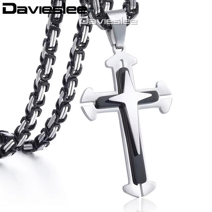 Men’s Cross Pendant Necklace – 3-Layer Knight Cross in Stainless Steel, Gold/Black/Silver – Durable Chain Jewelry (Model DDLKP179)