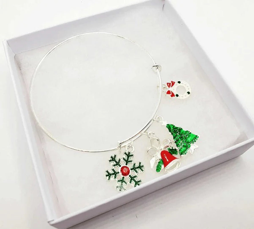 Elegant Silver Christmas Charm Bracelet – Festive Holiday Jewelry Gift