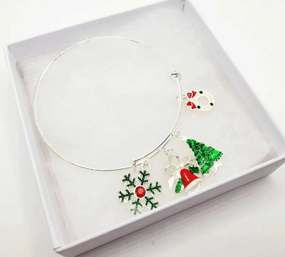 Elegant Silver Christmas Charm Bracelet – Festive Holiday Jewelry Gift