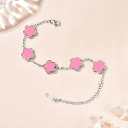 Lucky Clover Double-Sided Flower Bracelet – Elegance with a Touch of Fortune