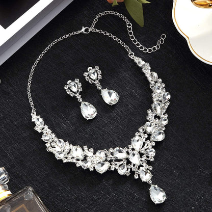Bridal Teardrop Cluster Crystal Jewelry Set for Women – Necklace &amp; Earrings Set for Weddings, Brides, and Formal Events