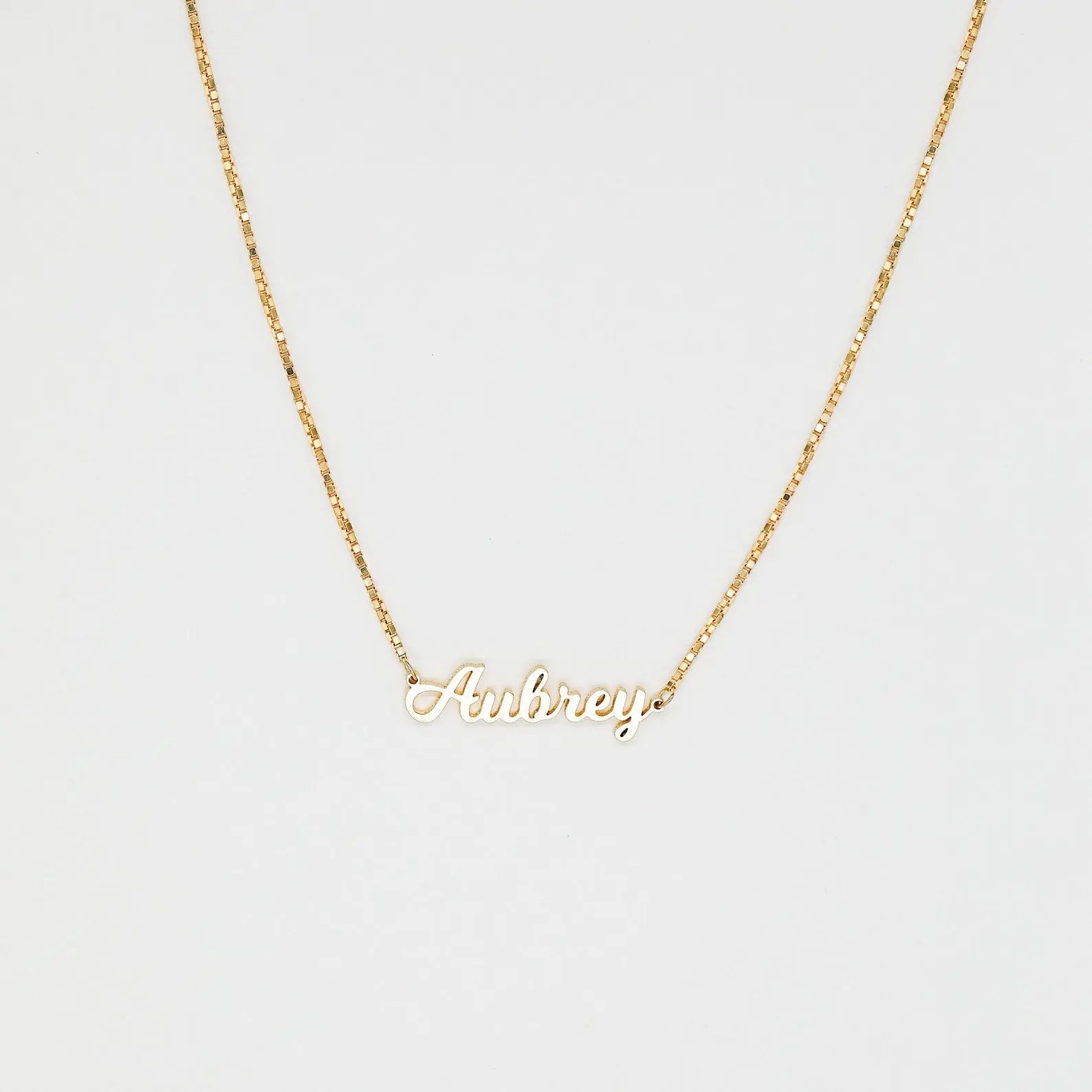 Name Necklace – Custom Personalized Name Pendant | Elegant &amp; Meaningful Jewelry Gift for Women